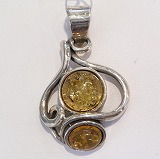 大きい画像で石を見る