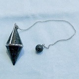 �傫���摜�Ō���