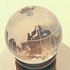 水晶の地球儀