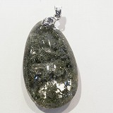 大きい画像で石を見る